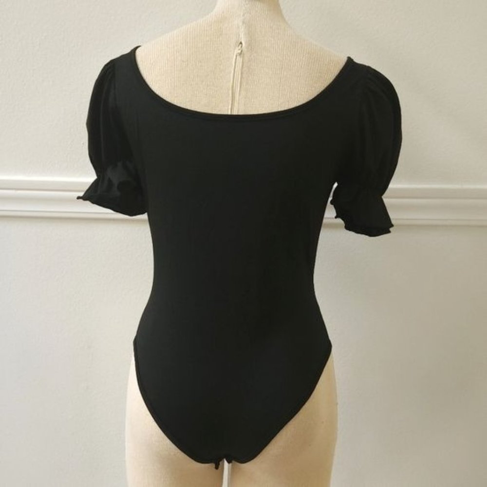 Bodysuit Flaunt Your Curves in This Sexy & Stylish Puff Sleeve ! - Picture 6 of 14